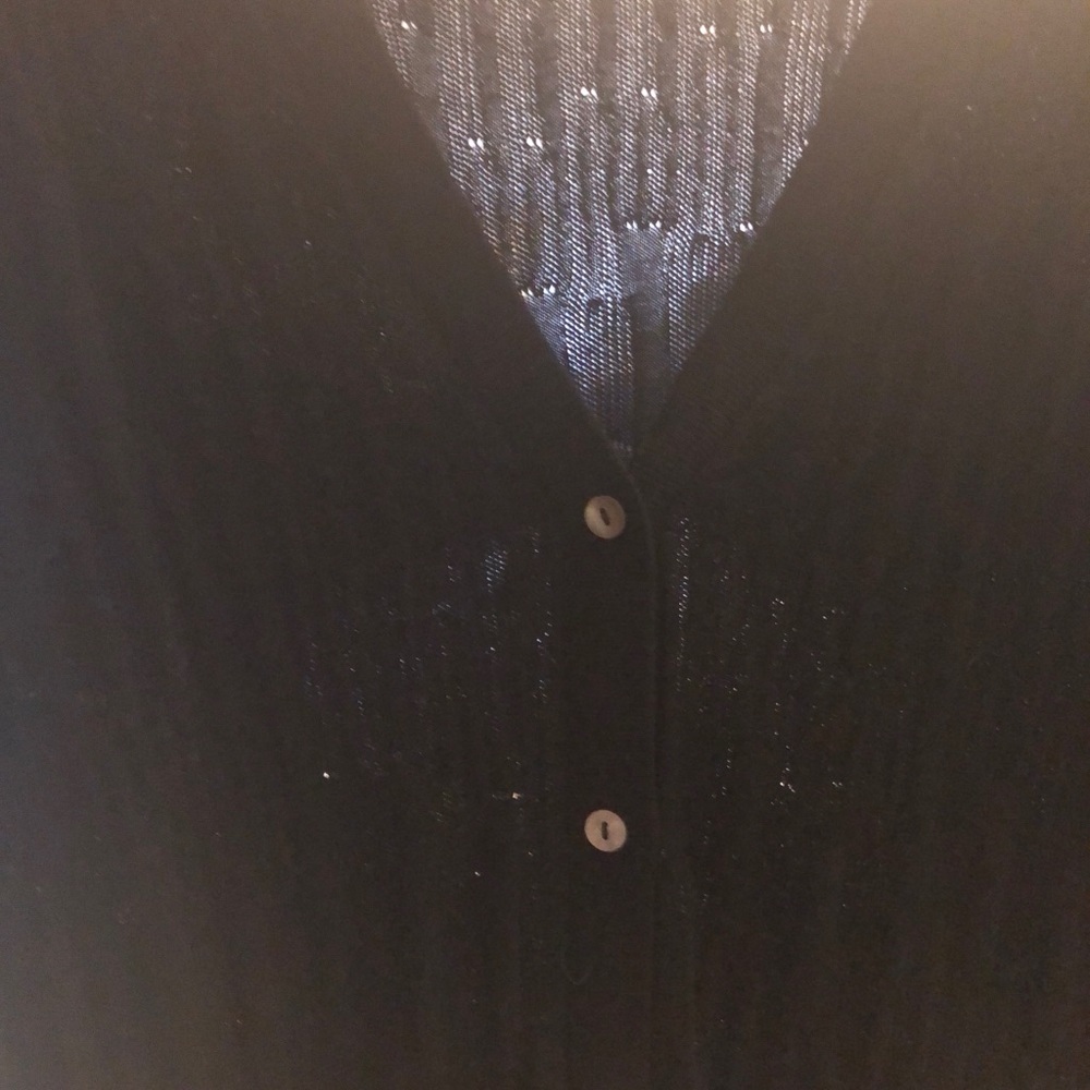 Light buttoned cardigan - Picture 5 of 5